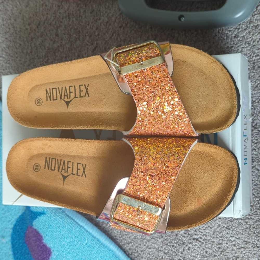 Novaflex rose gold sandals